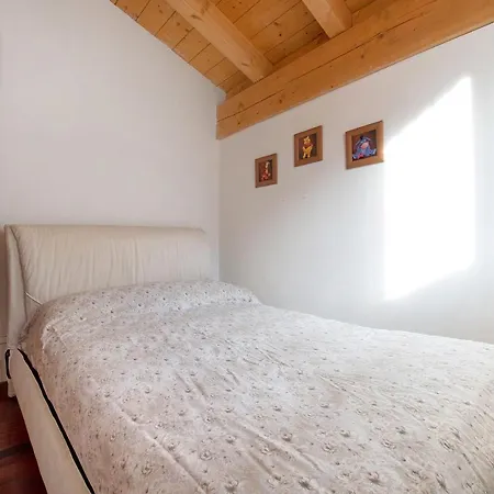 Villa Magic Moment In Perledo