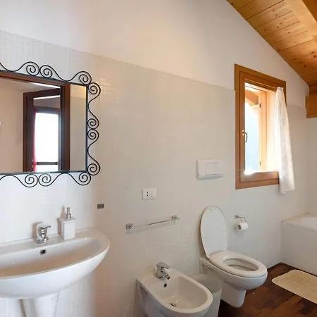 Magic Moment In Villa Perledo